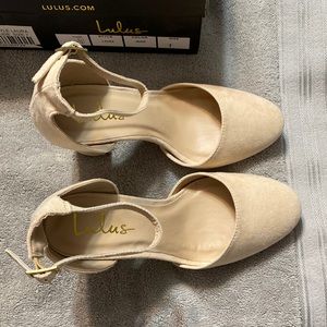Laura Light Lulus ankle strap heels. Size 7. Dont have tags but never worn